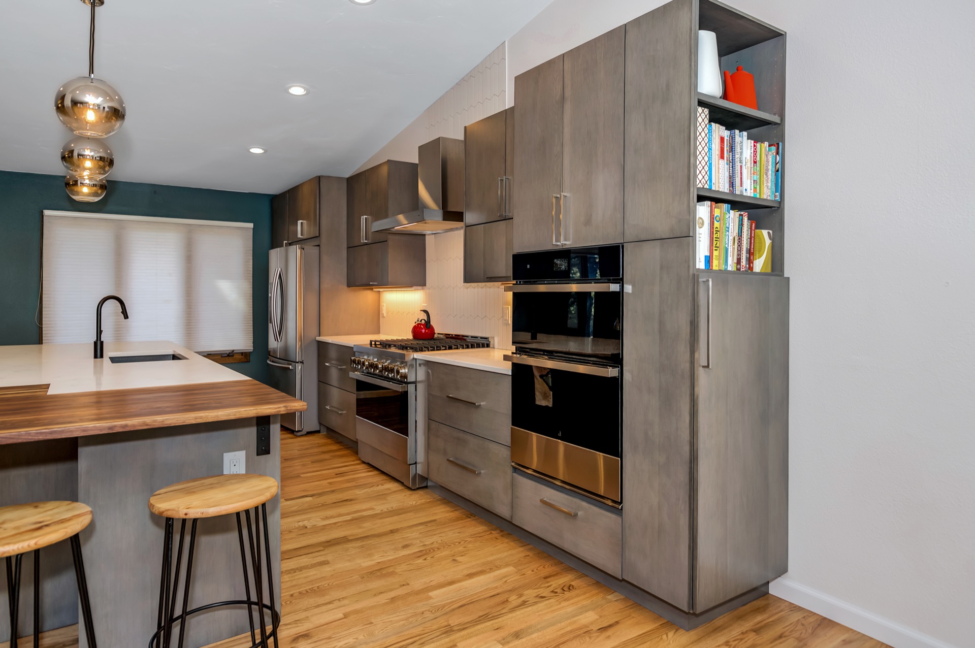 Golden Hills Residence - Kitchen View