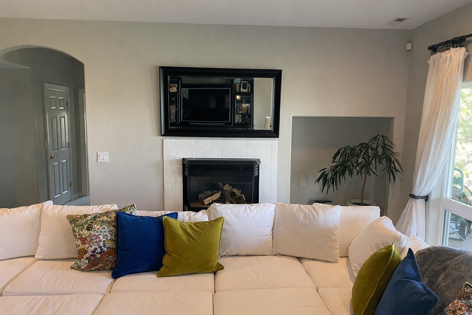 Basement Fireplace - Before